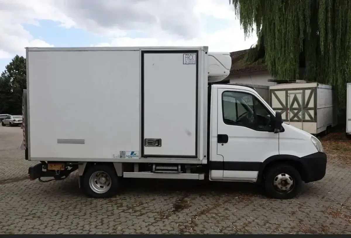 Gebraucht Iveco Daily 126 PS (92 kW) 2010 Van