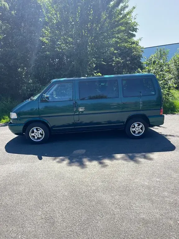 Gebraucht VW T4 102 PS (75 kW) 2002 Grün Van