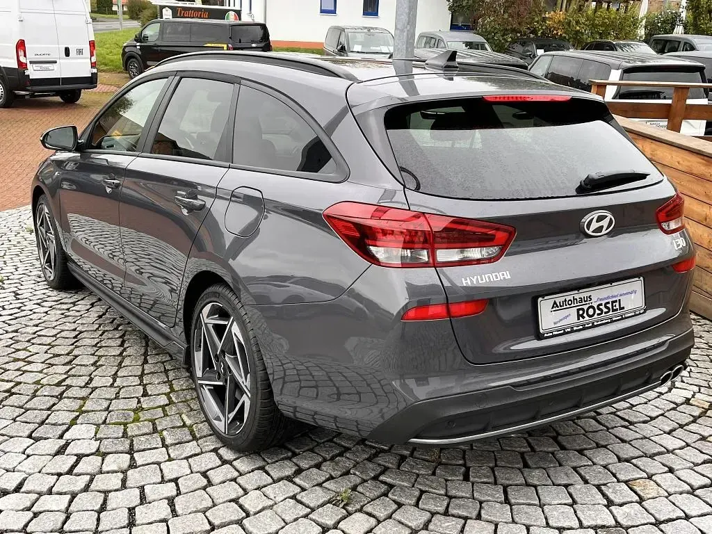 Neu Hyundai i30 N Line 150 PS (110 kW) 2026 Grau Kombi
