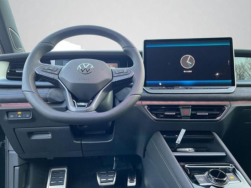 Gebraucht VW Tayron R-line 272 PS (200 kW) 2025 Schwarz SUV