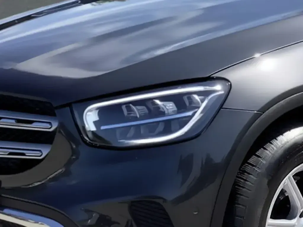 Gebraucht Mercedes GLC220 194 PS (142 kW) 2022 Metalliclack graphitgrau SUV