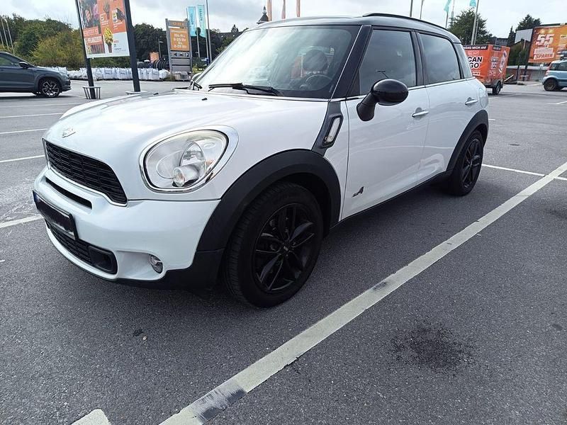 Weiß Gebraucht 2010 Mini Cooper S Countryman SUV | 6.100 € (Fairer Preis) - Bild 1/4