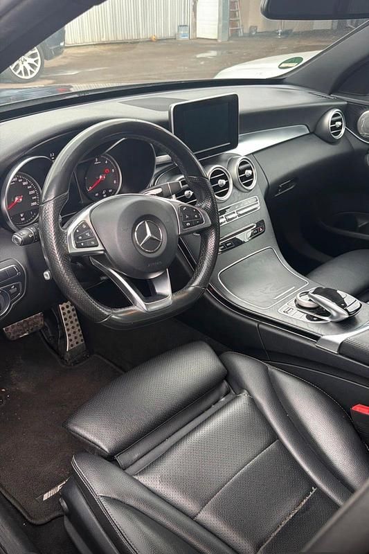 Gebraucht Mercedes C250 204 PS (150 kW) 2017 Schwarz Kombi