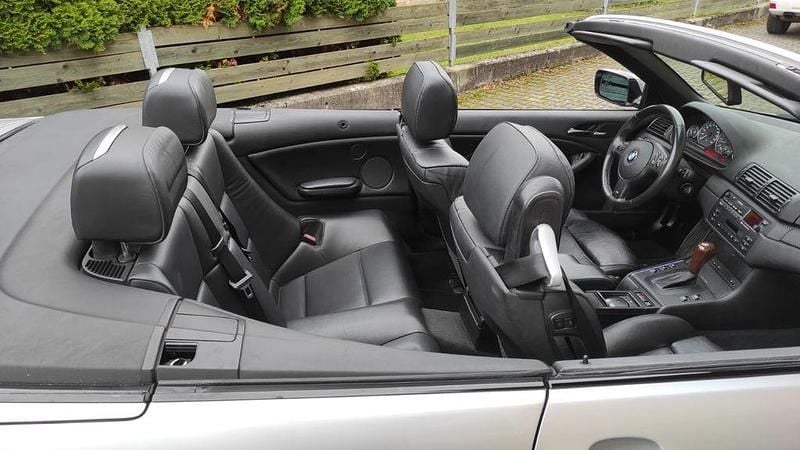 Gebraucht BMW 330 Cabriolet 231 PS (169 kW) 2002 Silber Cabrio