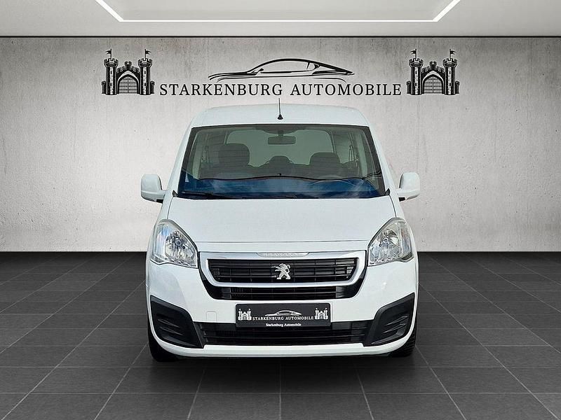 Gebraucht Peugeot TePee Active 99 PS (72 kW) 2016 Weiß Van / Kleinbus