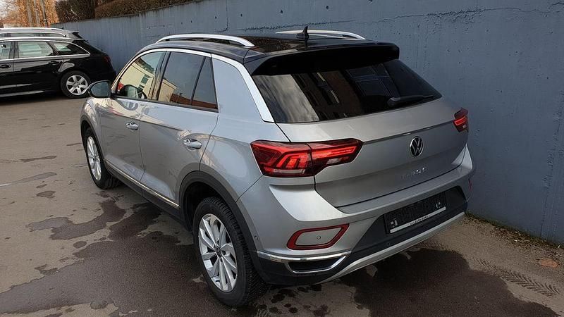 Gebraucht VW T-Roc Style 150 PS (110 kW) 2022 Silber SUV