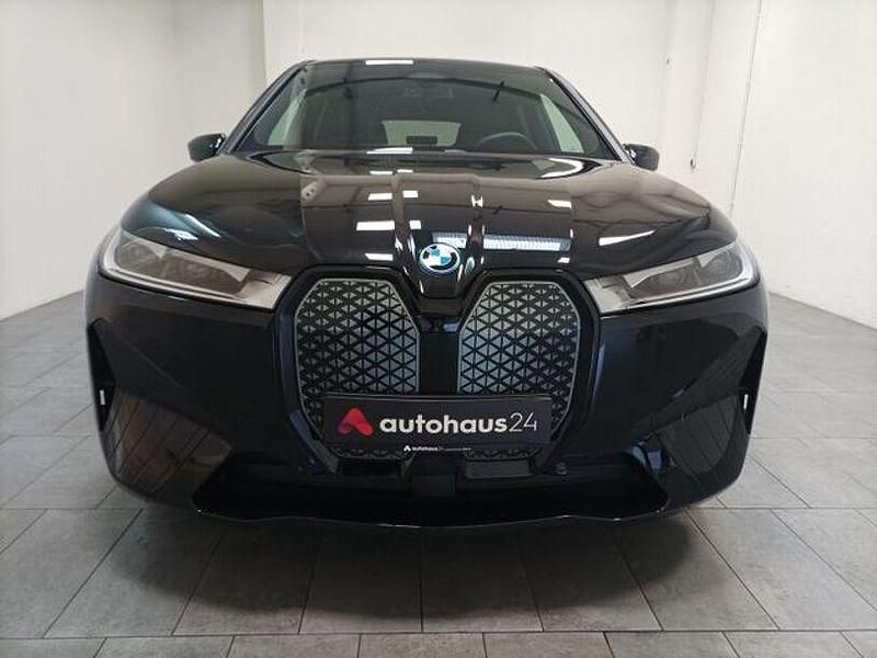 Gebraucht BMW iX Sport Line 239 kW (326 PS) 2023 Schwarz SUV