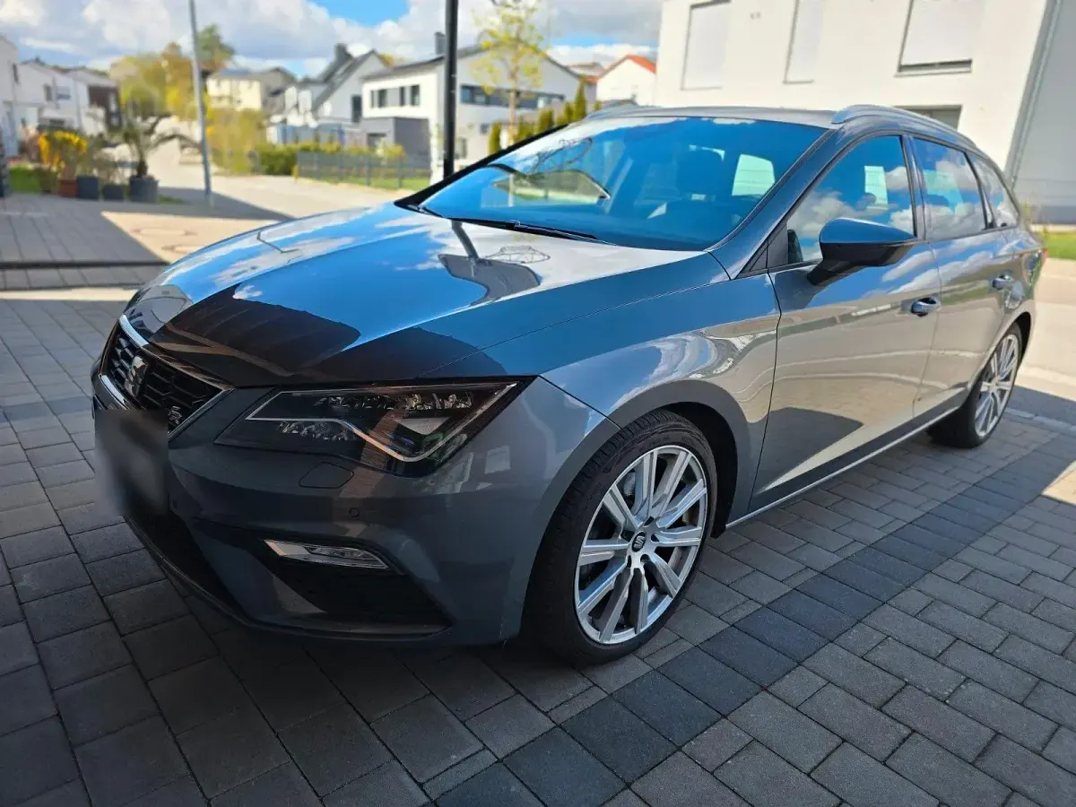 Second-hand Seat Leon ST FR 179 CP (131 kW) 2017 Gri Break