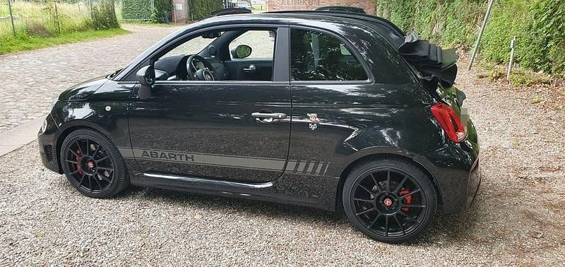 Schwarz Gebraucht 2016 Abarth 595 Competizione Kleinwagen | 19.500 € (Etwas zu teuer) - Bild 1/4