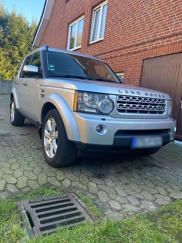 Gebraucht Land Rover Discovery 4 258 PS (189 kW) 2013 Silber SUV