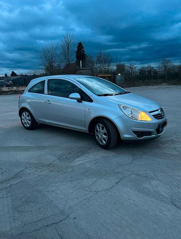 Gebraucht Opel Corsa 60 PS (44 kW) 2008 Silber Kleinwagen