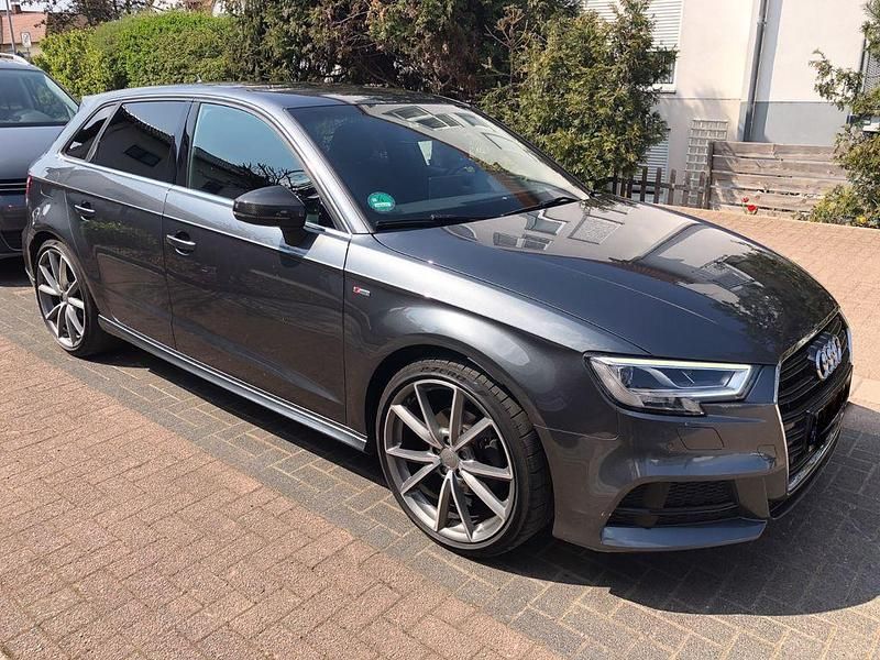 Gebraucht Audi A3 S-Line 150 PS (110 kW) 2017 Grau Limousine
