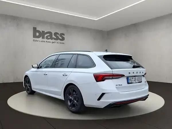Second-hand Skoda Octavia RS 265 CP (194 kW) 2025 Alb Break
