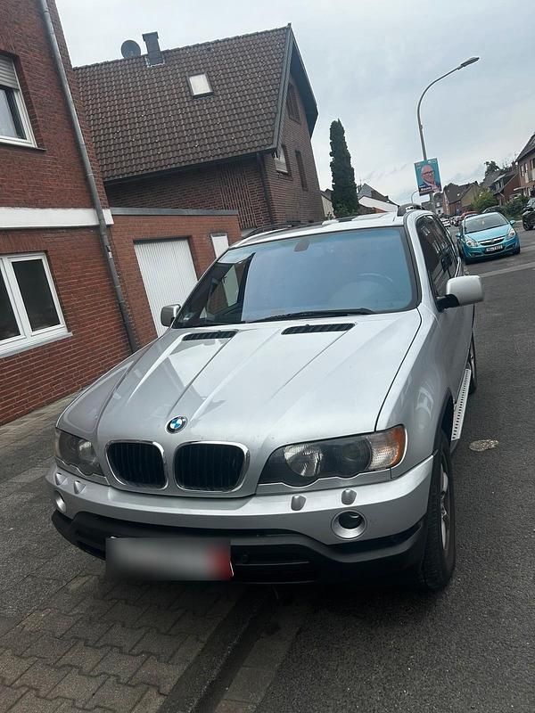 Silber Gebraucht 2001 BMW X5 SUV | 4.950 € (Fairer Preis) - Bild 1/4