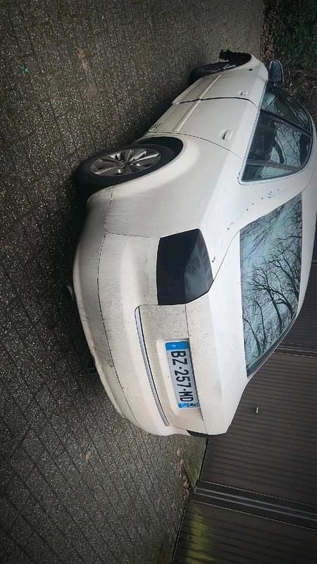 Weiß Gebraucht 2005 Audi A4 Kombi | 750 € (Superpreis) - Bild 1/4