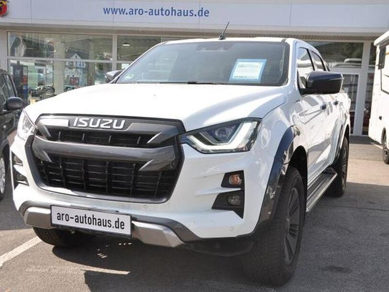 Weiß Gebraucht 2023 Isuzu D-Max Abholung | 44.990 € (Etwas zu teuer) - Bild 1/4