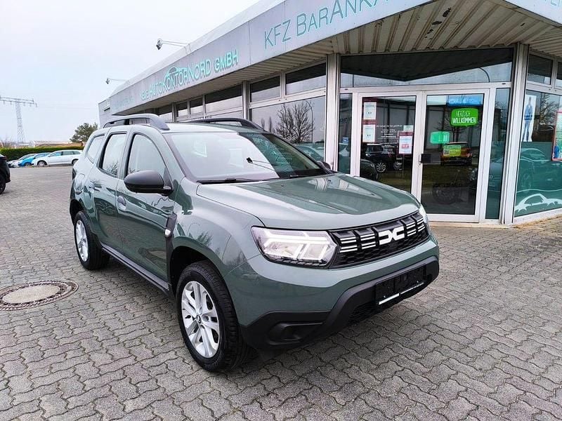 Gebraucht Dacia Duster Essentiel 91 PS (66 kW) 2023 Grau SUV
