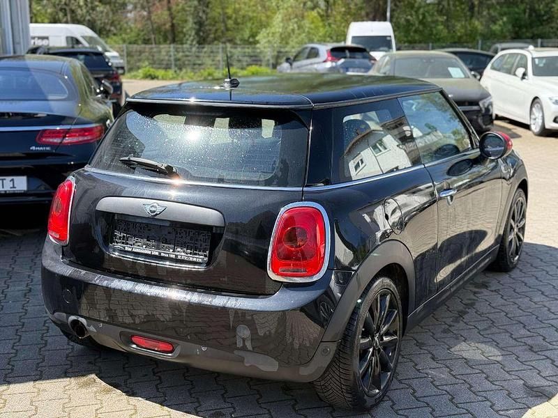 Używany Mini One D Salt 95 KM (69 kW) 2017 Czarny Hatchback