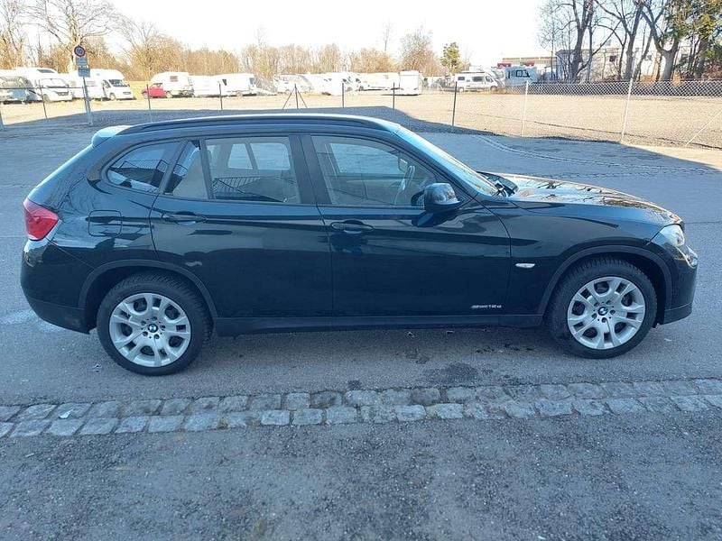 Gebraucht BMW X1 143 PS (105 kW) 2010 Black sapphire metallic SUV