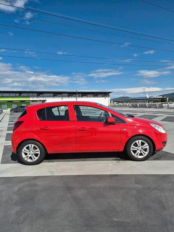Gebraucht Opel Corsa 86 PS (63 kW) 2009 Rot Kleinwagen