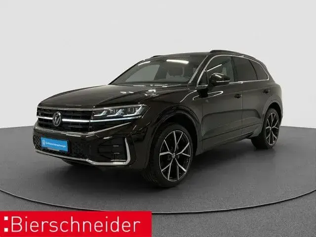 Gebraucht VW Touareg R-line 286 PS (210 kW) 2025 Braun SUV