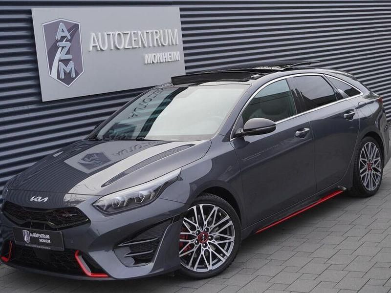 Gebraucht Kia ProCeed GT GT 204 PS (150 kW) 2022 Pentametal metallic Kleinwagen