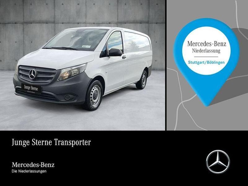 Weiß Gebraucht 2021 Mercedes Vito Van / Kleinbus | 23.181 € (Fairer Preis) - Bild 1/4