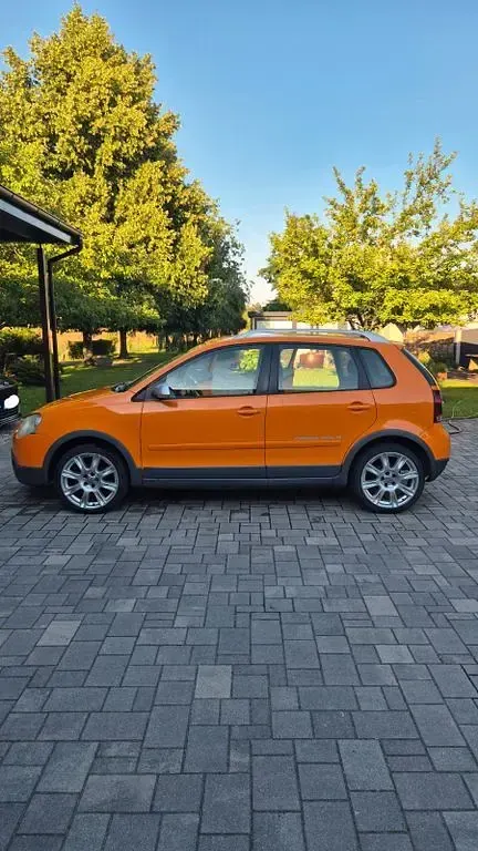 Gebraucht VW Polo 80 PS (58 kW) 2007 Orange Kleinwagen