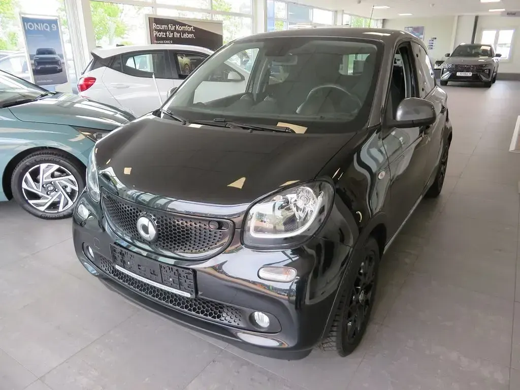 Gebraucht Smart ForFour Passion 90 PS (66 kW) 2017 Schwarz Kleinwagen