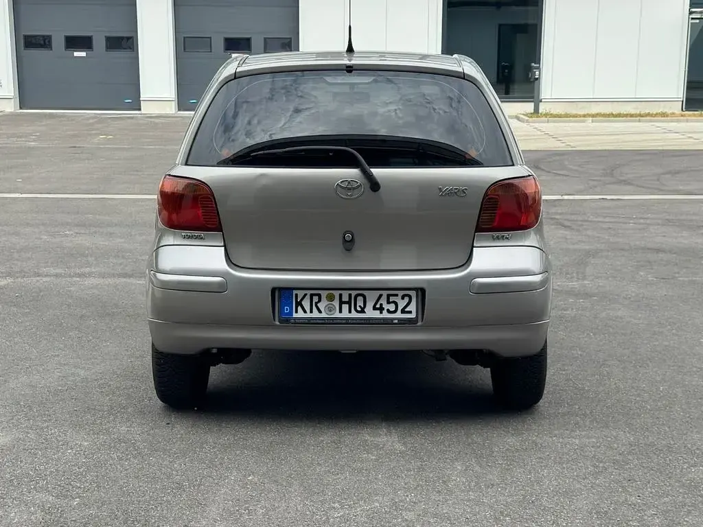 Gebraucht Toyota Yaris Sol 87 PS (63 kW) 2005 Grau Limousine