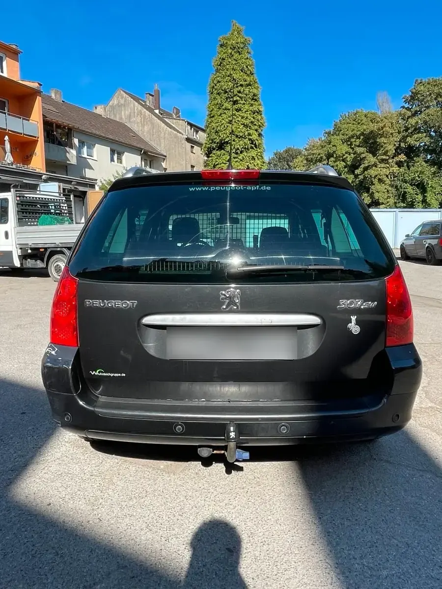 Gebraucht Peugeot 307 109 PS (80 kW) 2005 Schwarz Kombi