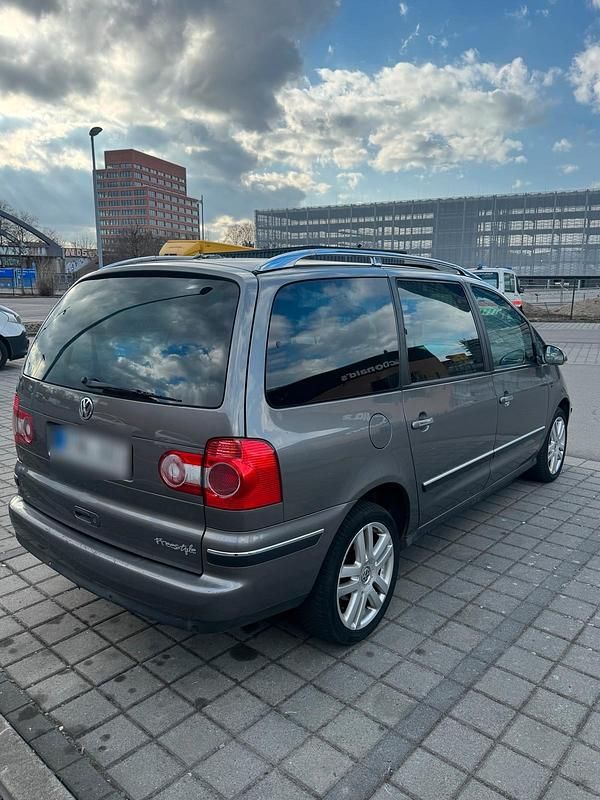 Gebraucht VW Sharan 140 PS (102 kW) 2008 Silber Van / Kleinbus
