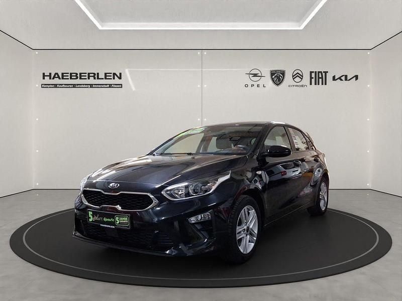 Gebraucht Kia Ceed Edition 7 99 PS (72 kW) 2018 (1k) zilinaschwarz met. Kleinwagen