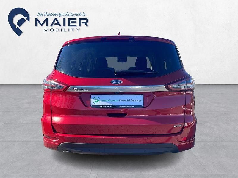 Gebraucht Ford S-MAX Ambiente 190 PS (139 kW) 2022 Lucidrot metallic Van / Kleinbus
