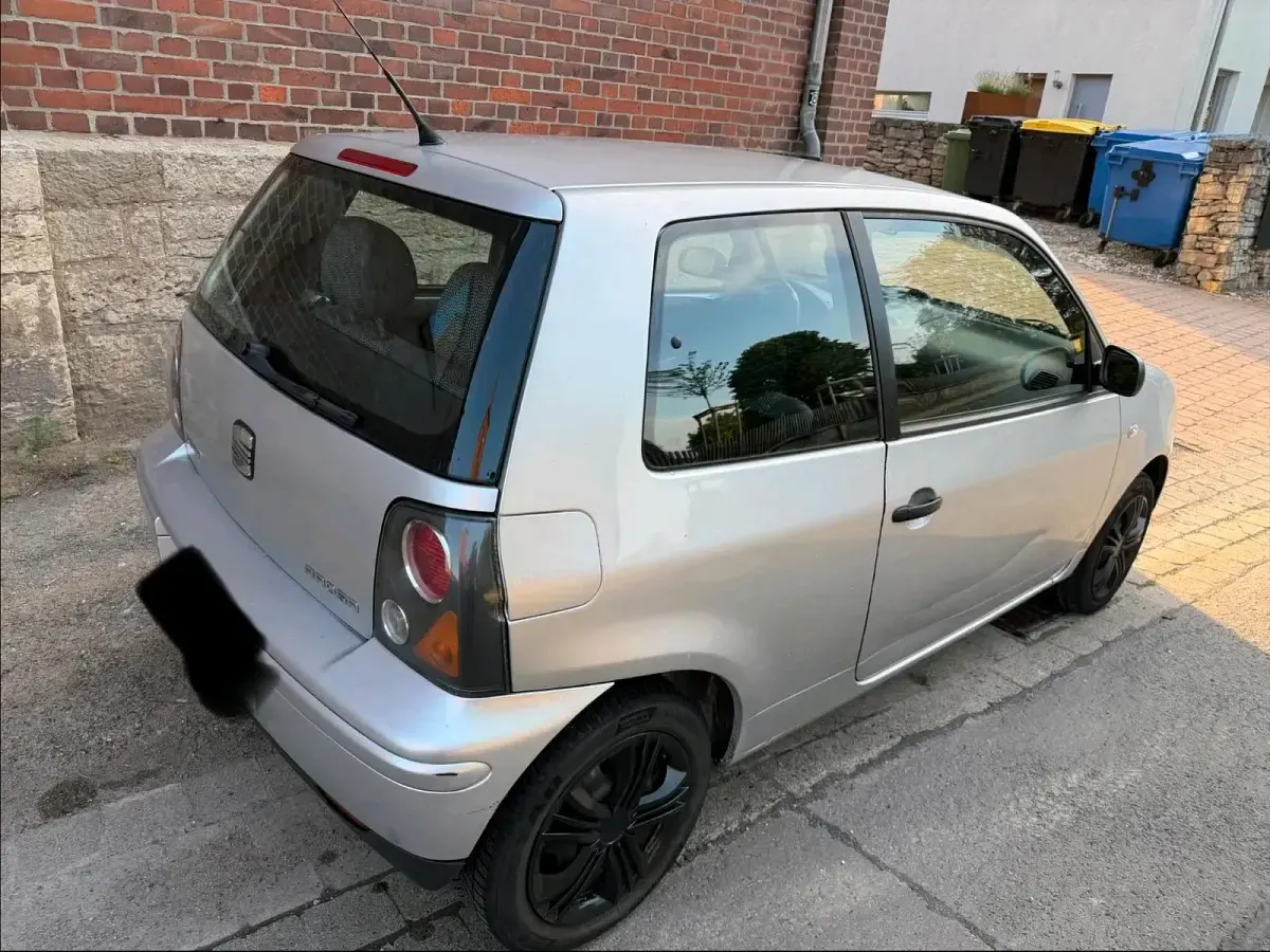 Gebraucht Seat Arosa 58 PS (42 kW) 2004 Silber Kleinwagen