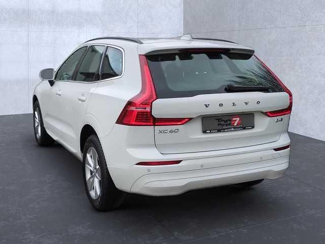 Używany Volvo XC60 145 KM (106 kW) 2021 SUV