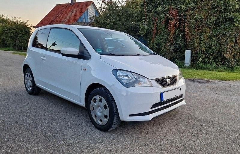 Weiß Gebraucht 2017 Seat Mii Kleinwagen | 5.950 € (Guter Preis) - Bild 1/2