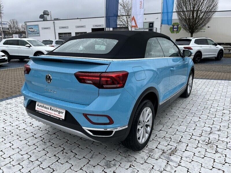 Gebraucht VW T-Roc Cabriolet Style 150 PS (110 kW) 2024 Teal blue (blau) Cabrio
