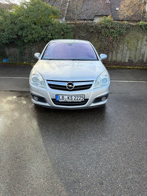 Gebraucht Opel Signum 155 PS (114 kW) 2006 Silber Kleinwagen