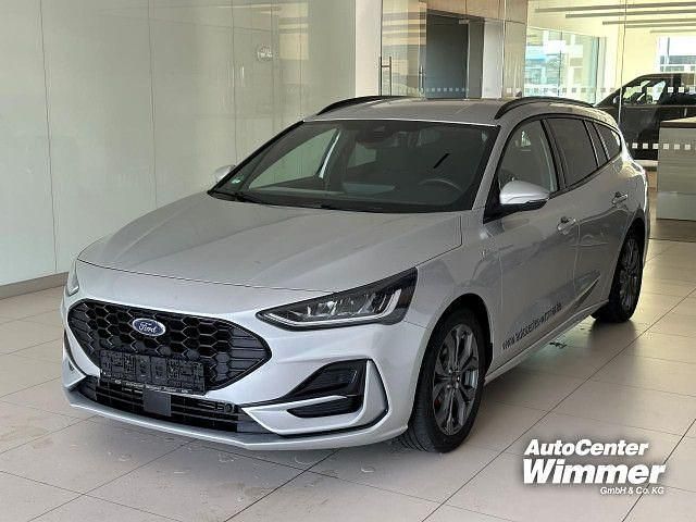 Gebraucht Ford Focus ST-Line 125 PS (91 kW) 2023 Moondust silver (silber) Kombi