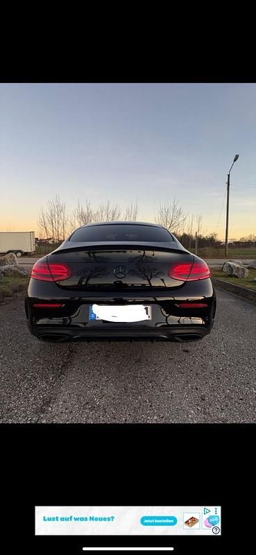 Gebraucht Mercedes C250 AMG line 211 PS (155 kW) 2017 Schwarz Coupé