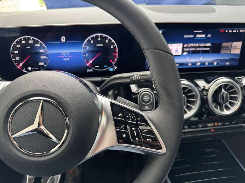 Gebraucht 2024 Mercedes GLA220 Progressive SUV | 44.500 € (Guter Preis) - Bild 1/4