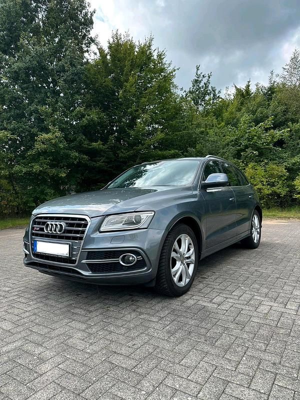 Grau Gebraucht 2014 Audi SQ5 Exclusive SUV | 19.499 € (Superpreis) - Bild 1/4