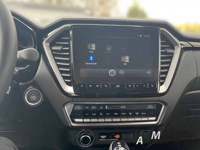 Neu Isuzu D-Max 163 PS (119 kW) 2025 Schwarz Pickup