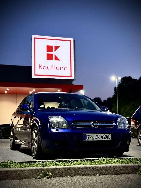 Blau Gebraucht 2004 Opel Vectra GTS Limousine | 2.850 € (Fairer Preis) - Bild 1/4