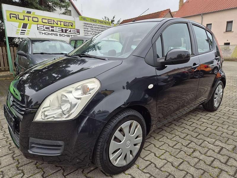 Schwarz Gebraucht 2011 Suzuki Splash Basic Kleinwagen | 3.990 € (Teuer) - Bild 1/4