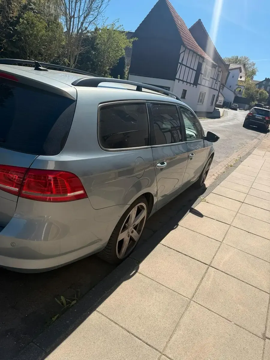 Gebraucht VW Passat 174 PS (127 kW) 2013 Andere farben Kombi