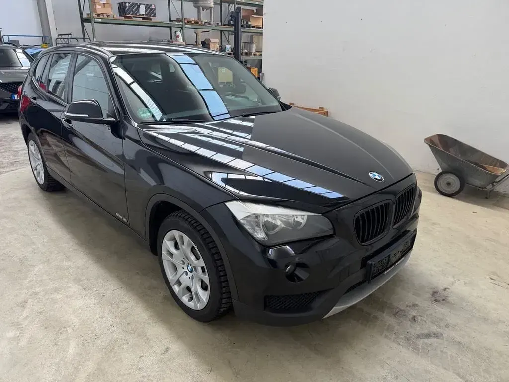 Gebraucht BMW X1 150 PS (110 kW) 2012 Schwarz SUV