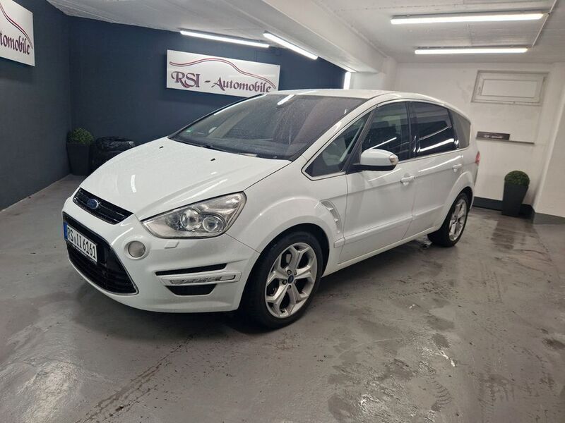 Weiß Gebraucht 2013 Ford S-MAX Titanium Van / Kleinbus | 7.799 € (Guter Preis) - Bild 1/4