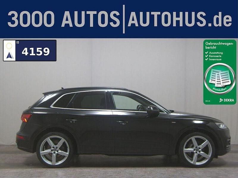 Schwarz Gebraucht 2020 Audi Q5 Ambiente SUV | 26.980 € (Etwas zu teuer) - Bild 1/4